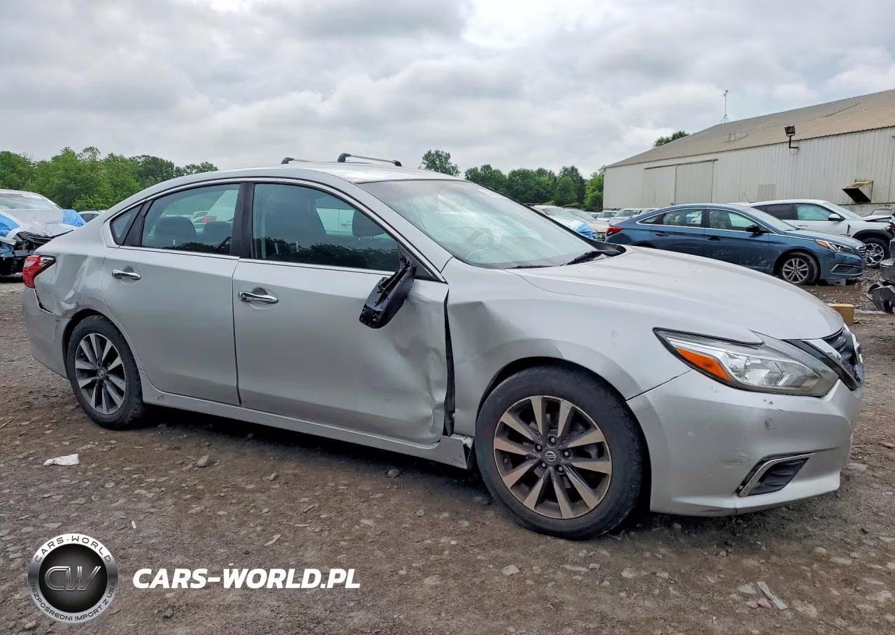 2017 Nissan Altima 2.5 VIN:1N4AL3AP0HC145838 - 4