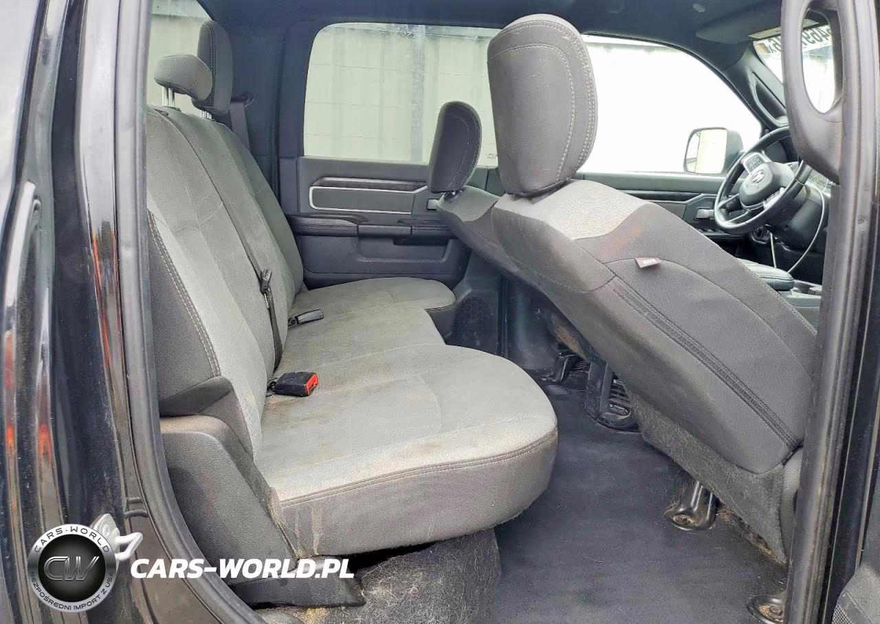 2021 Ram 2500 Big Horn VIN:3C6UR5DJ3MG627954 - 10