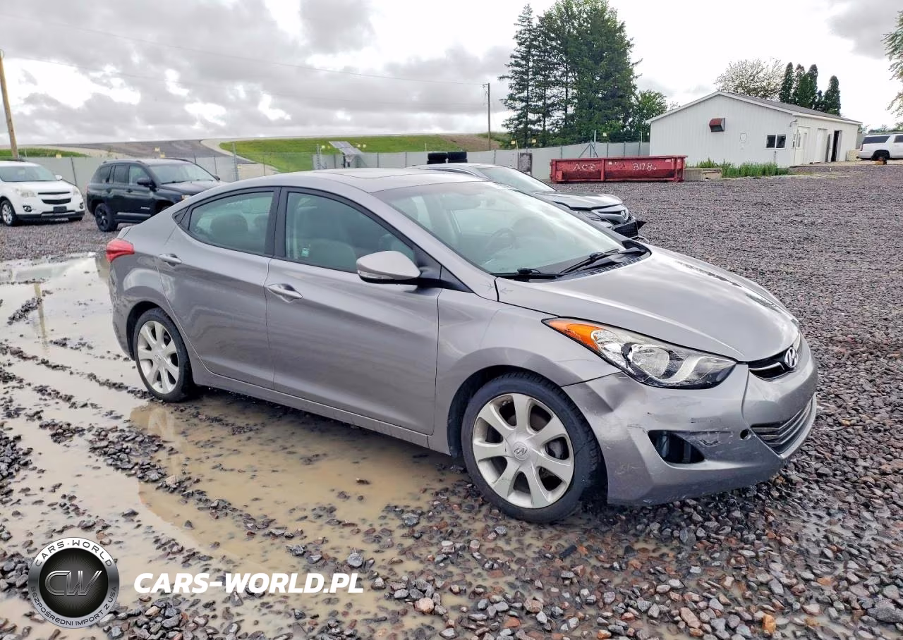 2013 Hyundai Elantra Limited VIN:KMHDH4AE5DU577967 - 4