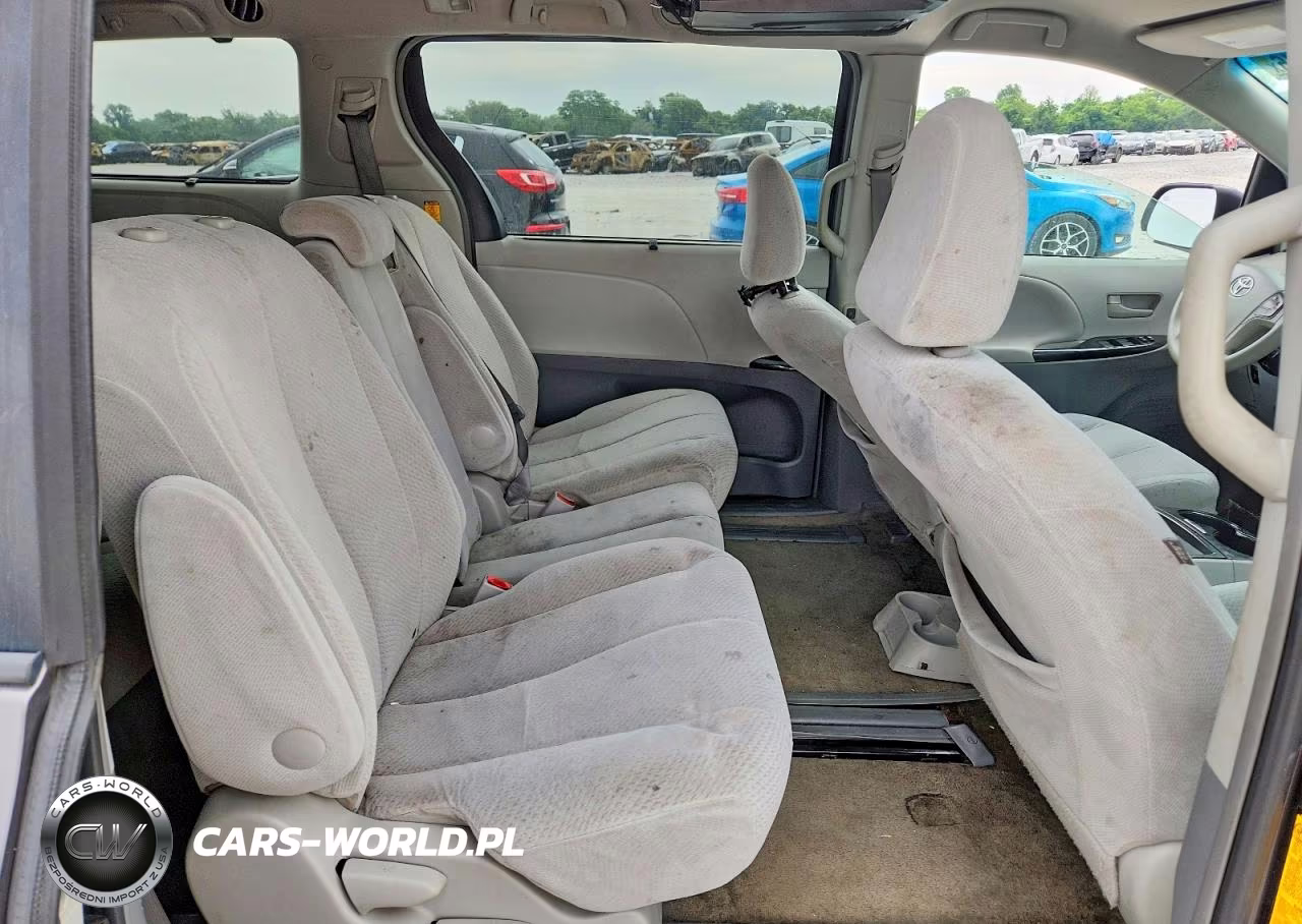 2011 Toyota Sienna Le VIN:5TDKK3DC5BS167897 - 11