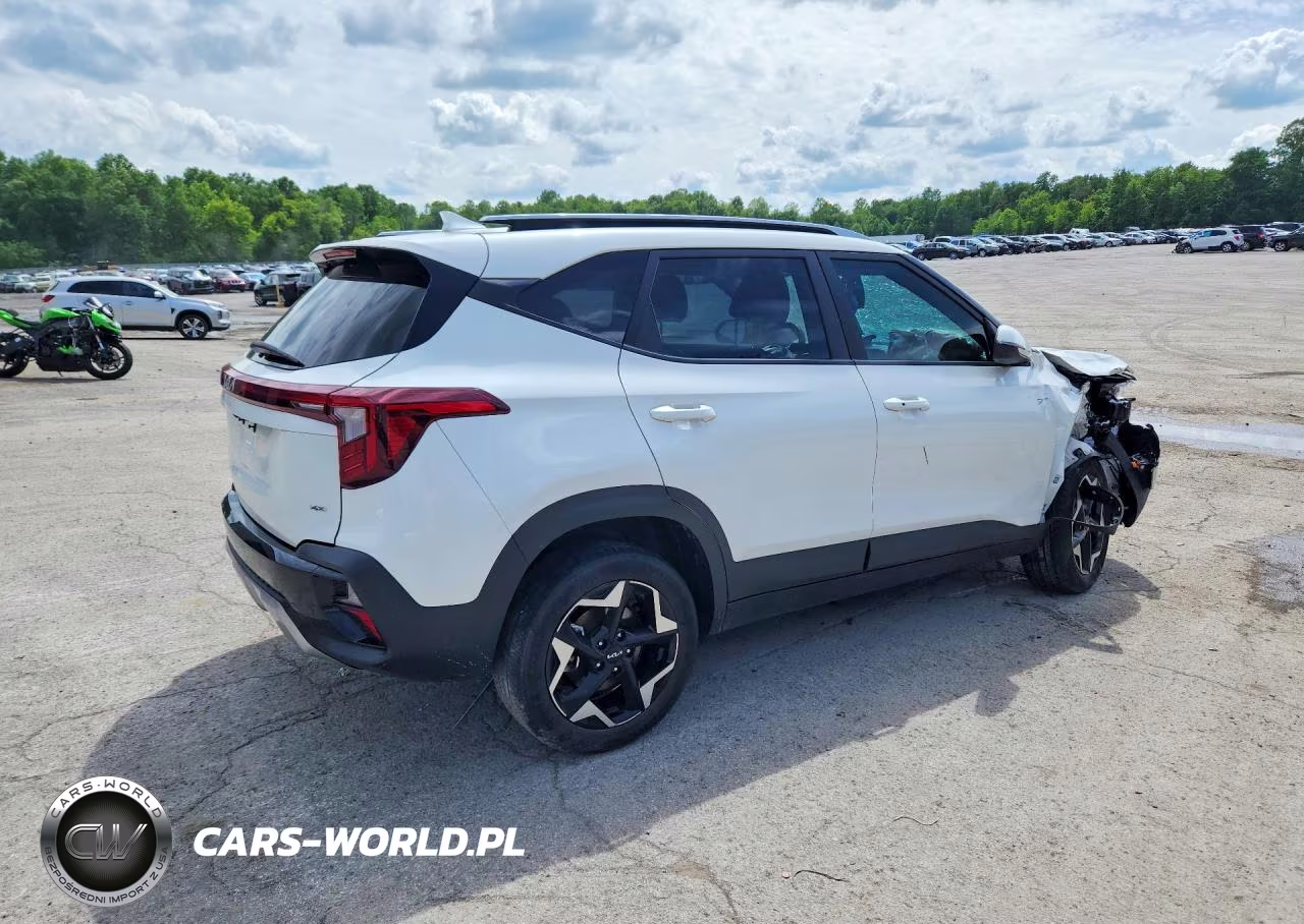 2025 Kia Seltos S VIN:KNDEUCAA9S7687198 - 3
