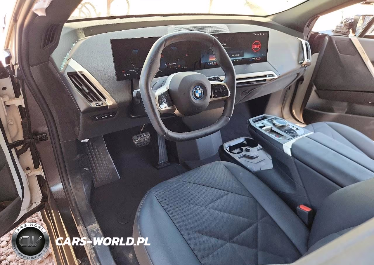 2025 BMW Ix xDrive50 VIN:WB523CF08SCT80355 - 8
