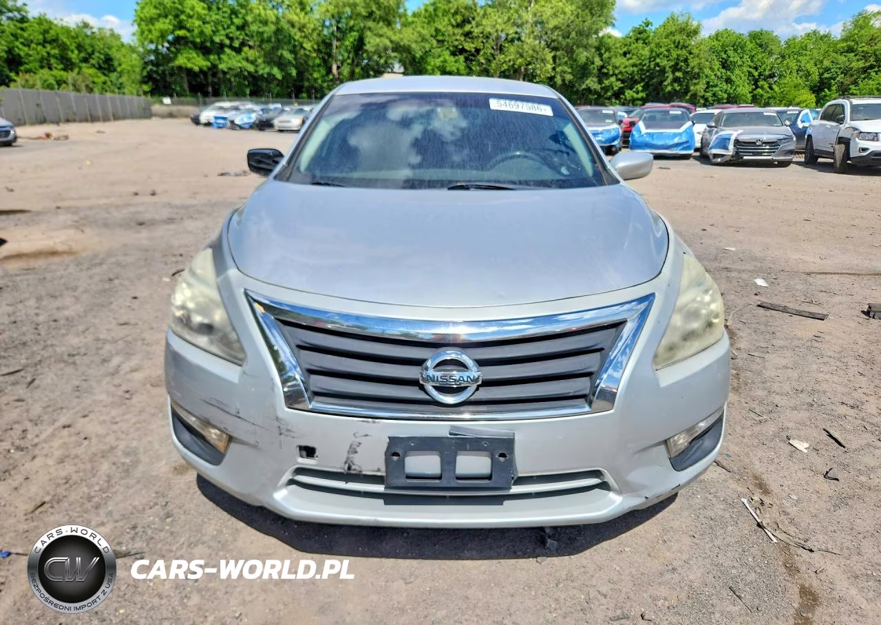 2014 Nissan Altima 2.5 S VIN:1N4AL3AP4EN368545 - 5