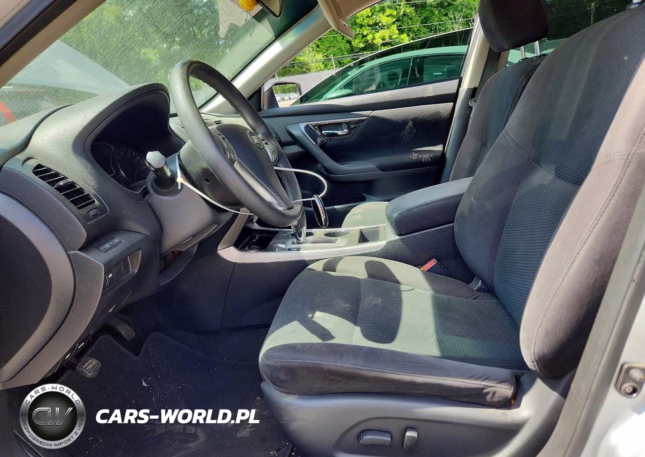 2014 Nissan Altima 2.5 S VIN:1N4AL3AP4EN368545 - 7