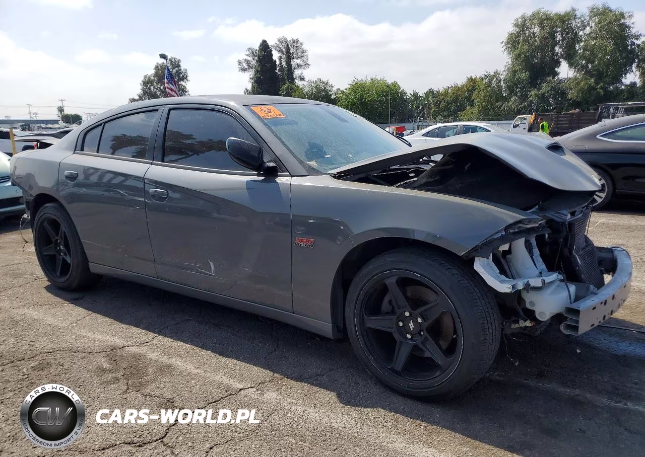 2018 Dodge Charger R-T VIN:2C3CDXCT5JH139610 - 4