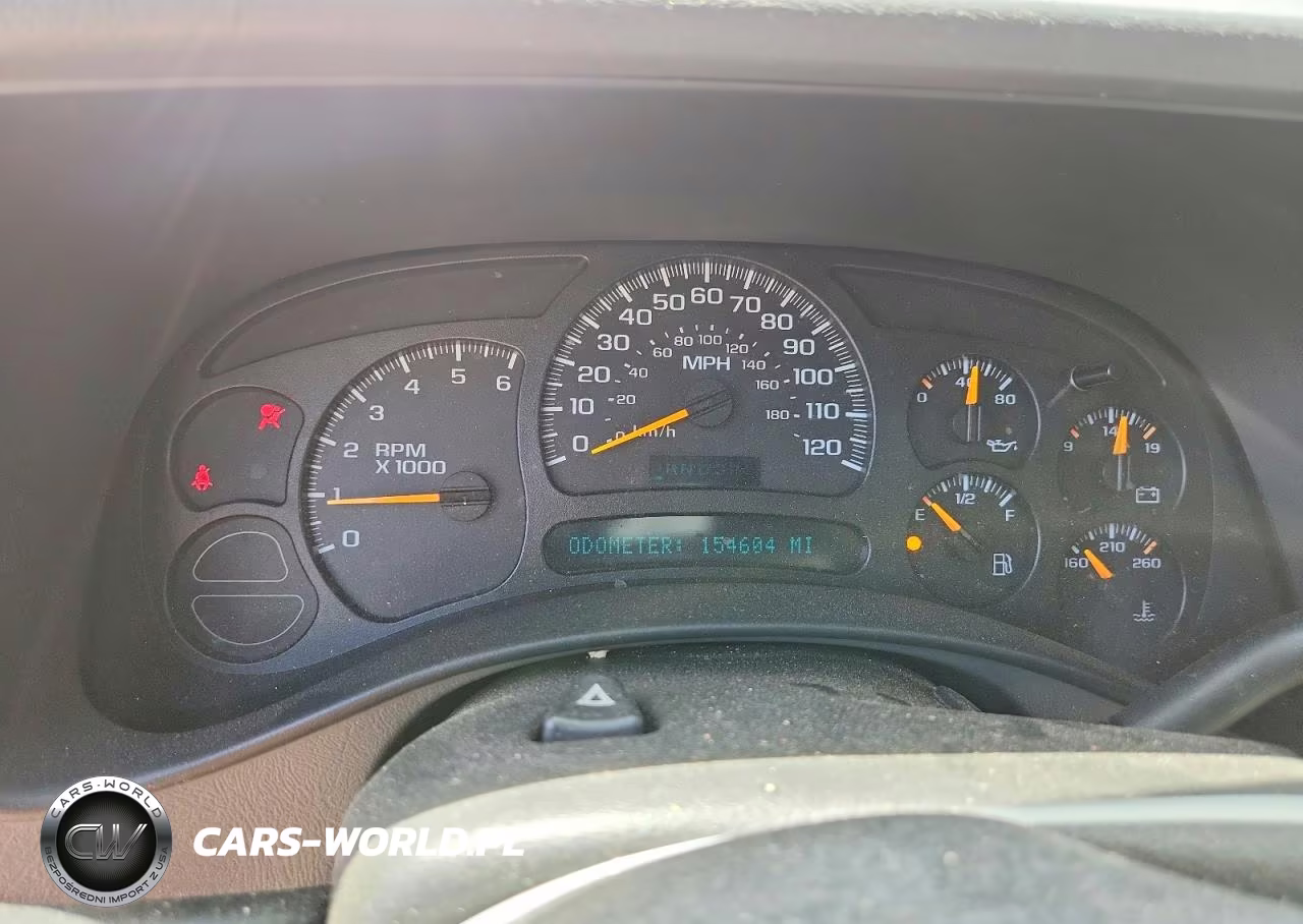 2005 Chevrolet Tahoe K1500 VIN:1GNEK13T25R245212 - 9