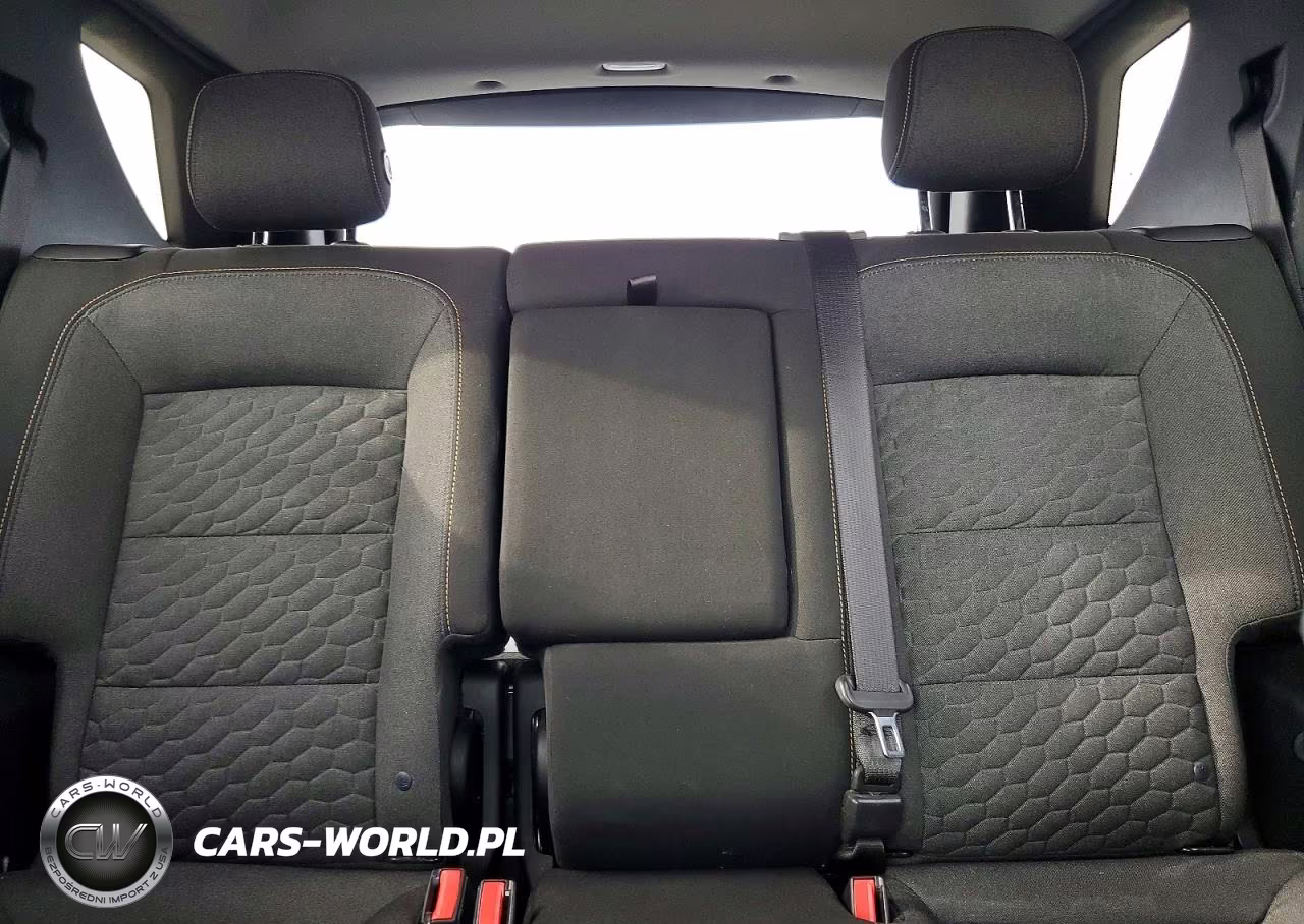 2019 Chevrolet Equinox Lt VIN:2GNAXUEV4K6137021 - 10
