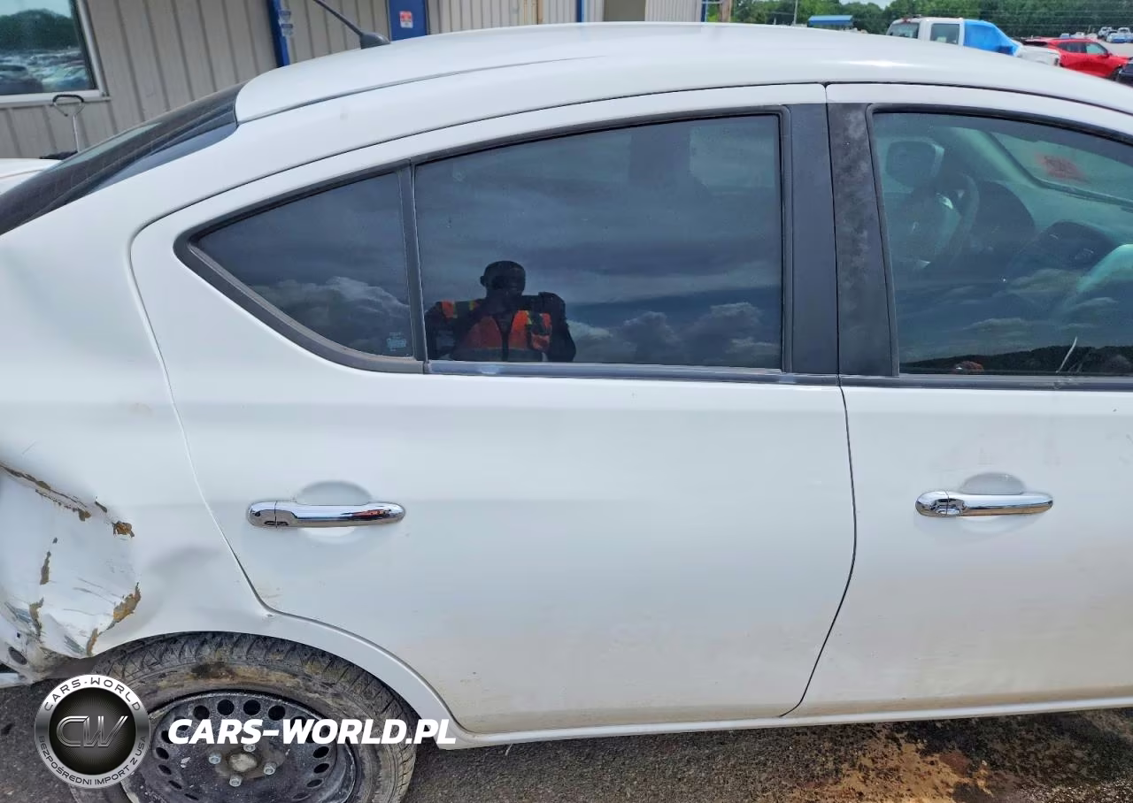 2019 Nissan Versa Sv VIN:3N1CN7AP5KL860231 - 10