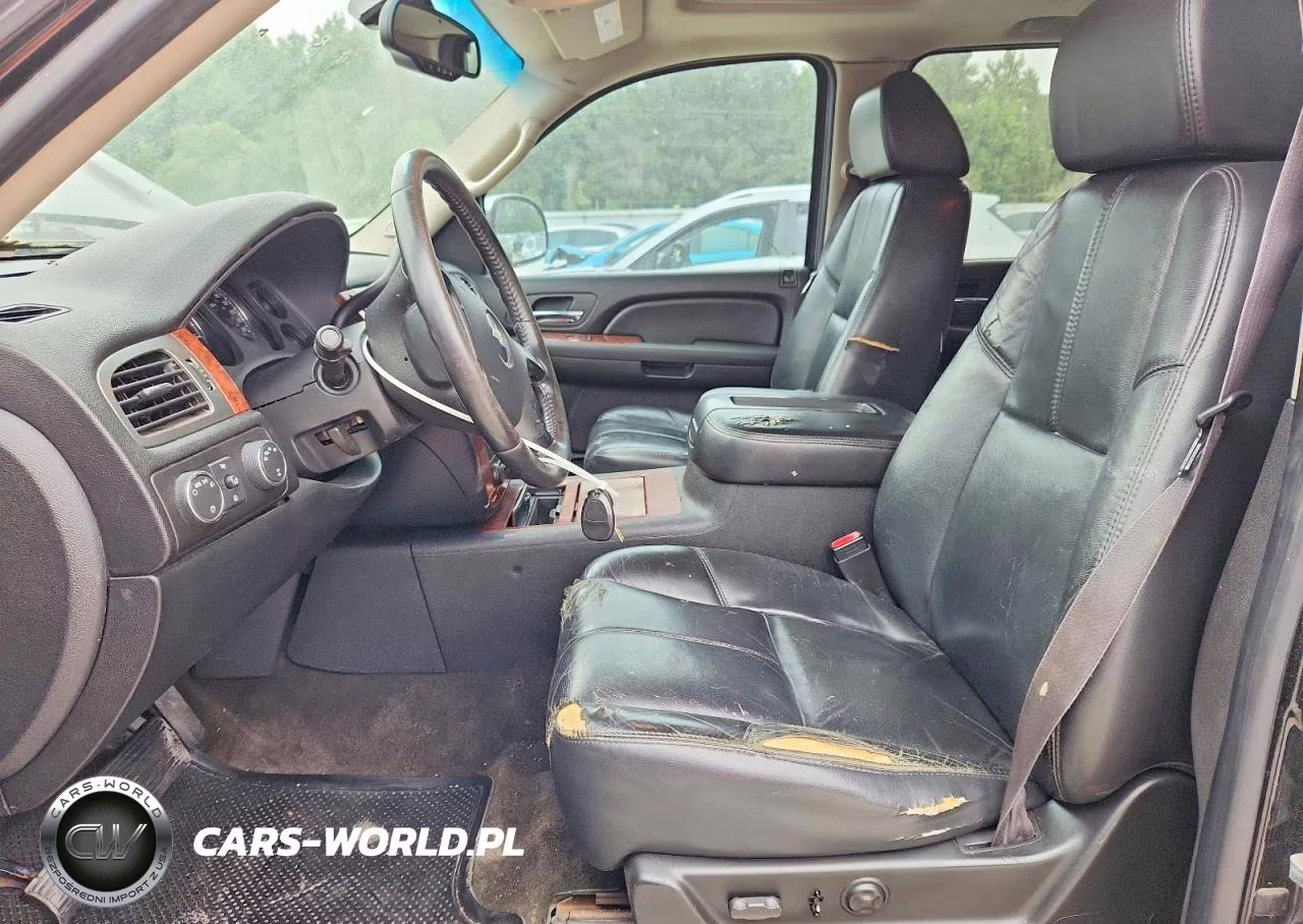 2007 Chevrolet Suburban K1500 VIN:1GNFK16347R398936 - 7