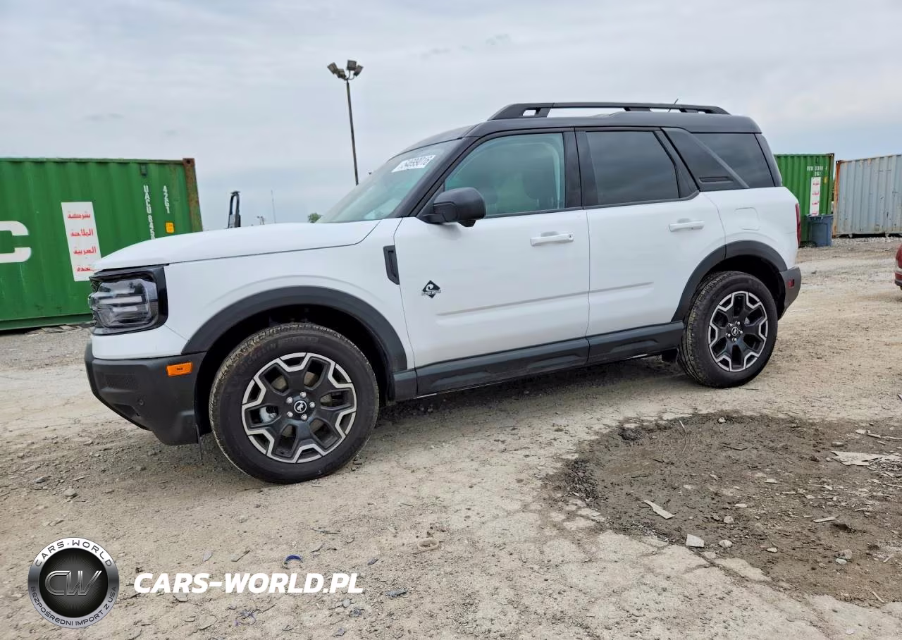 2025 Ford Bronco Sport Outer Banks – zdjęcie 1 z 13