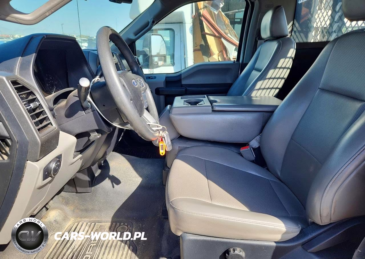 2018 Ford F350 Super Duty VIN:1FDRF3G68JEB54201 - 7