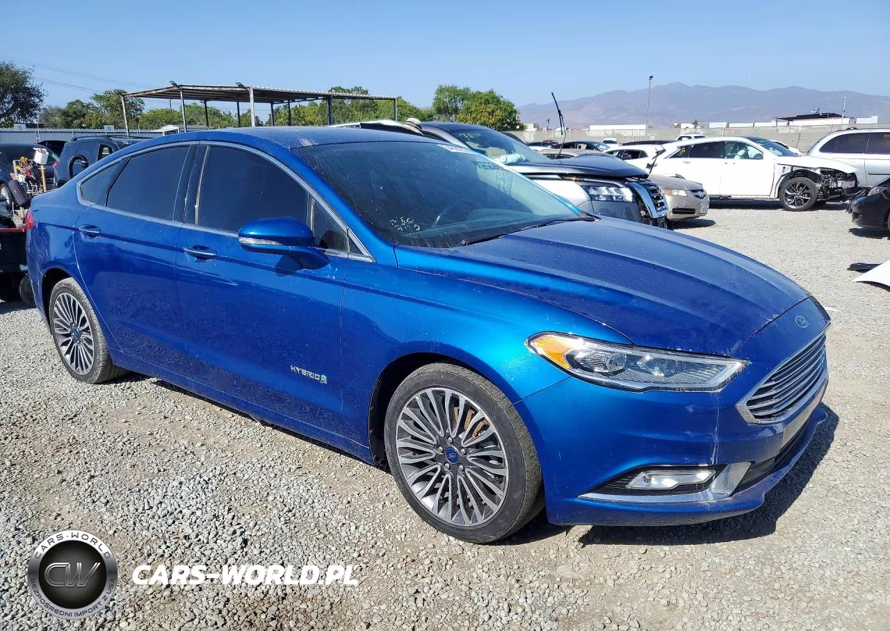 2017 Ford Fusion Titanium Hev VIN:3FA6P0RU8HR382209 - 4