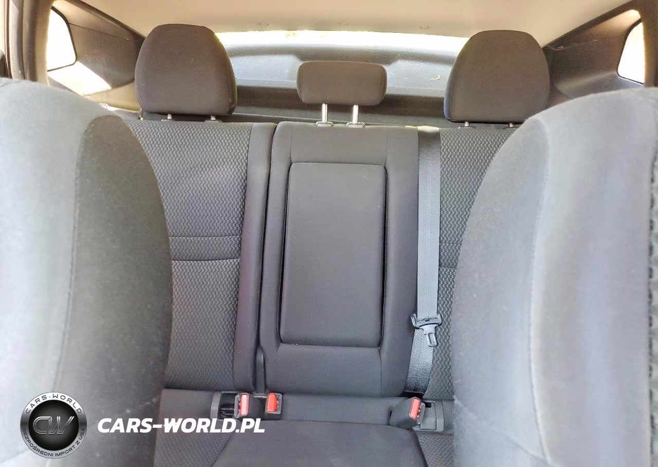 2020 Nissan Rogue Sport S VIN:JN1BJ1CW0LW387925 - 10