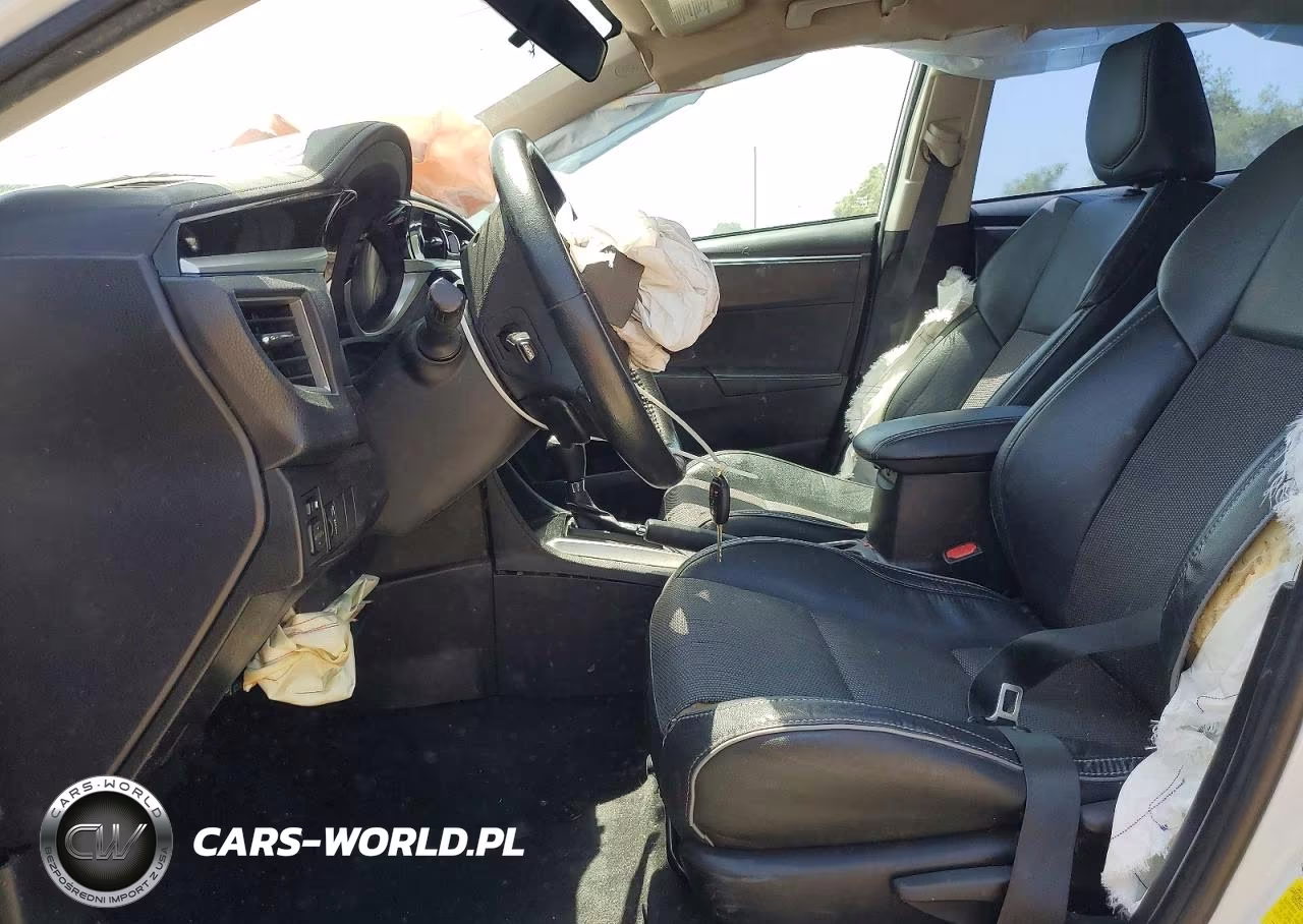2015 Toyota Corolla S Plus VIN:5YFBURHE7FP296165 - 7