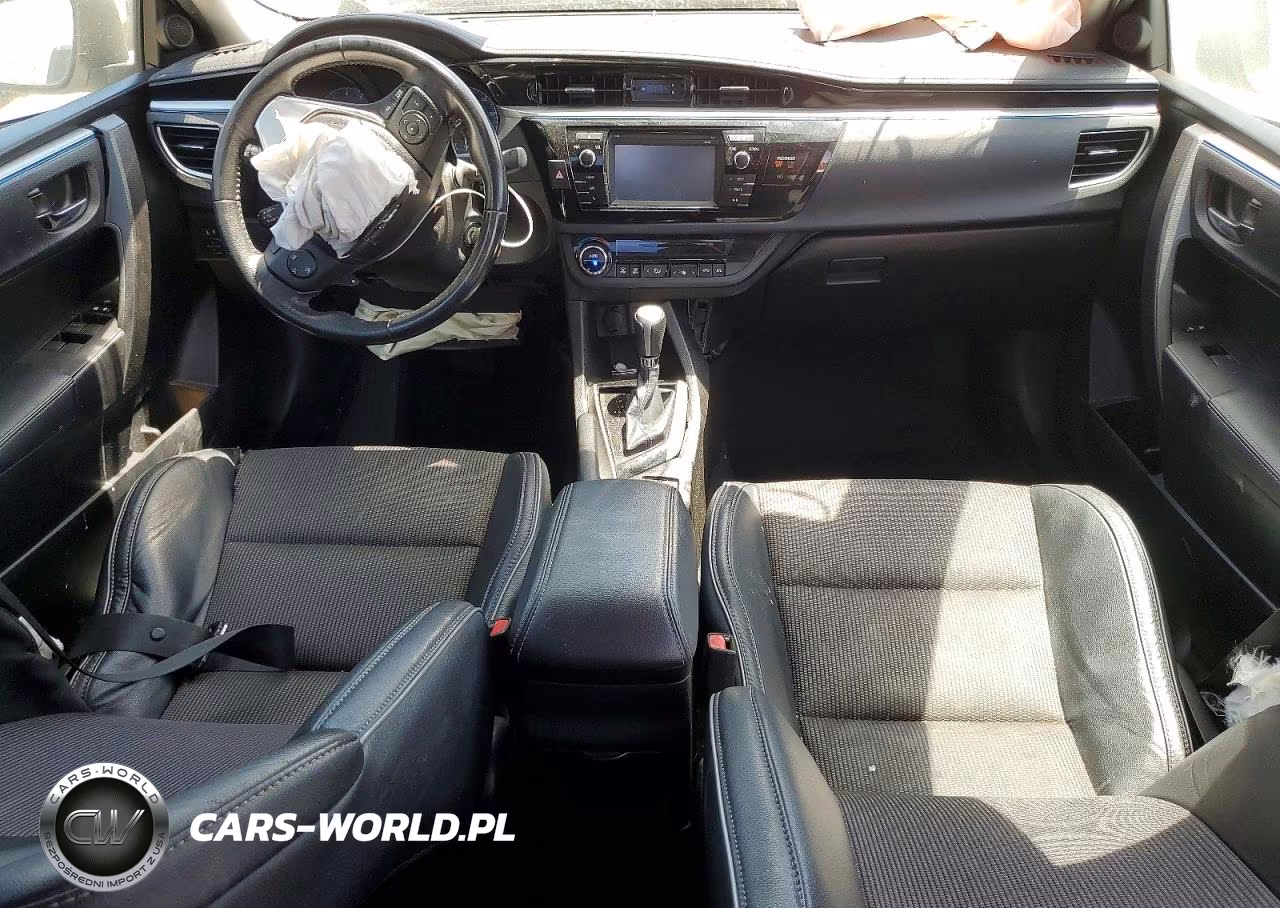2015 Toyota Corolla S Plus VIN:5YFBURHE7FP296165 - 8