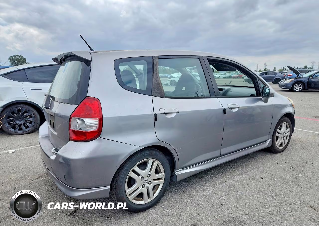 2007 Honda Fit S VIN:JHMGD38657S043274 - 3