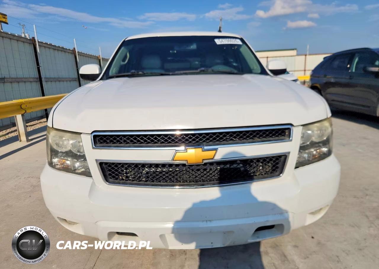 2014 Chevrolet Suburban C1500 Lt VIN:1GNSCJE03ER234688 - 5