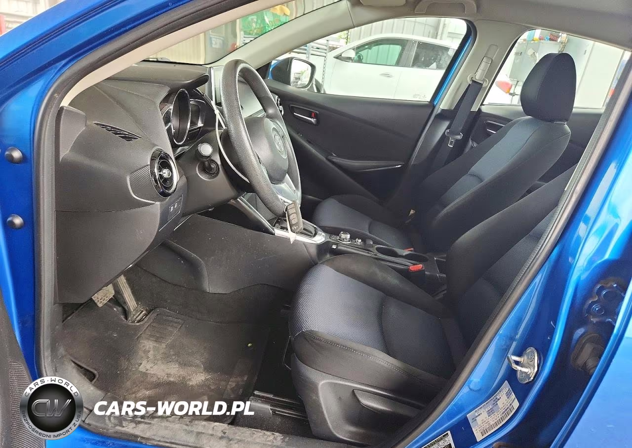 2016 Scion Ia Base VIN:3MYDLBZVXGY100501 - 7