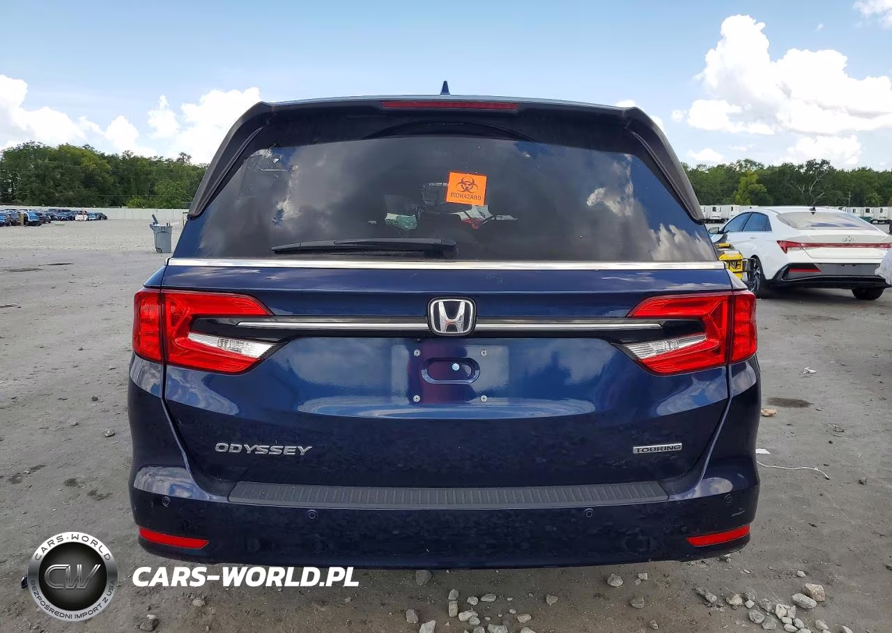 2023 Honda Odyssey Touring VIN:5FNRL6H87PB064043 - 6