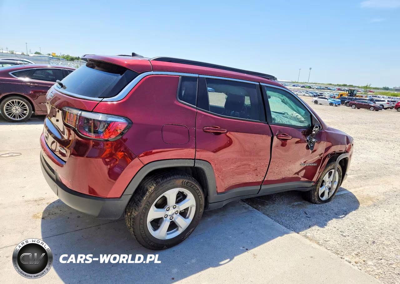 2021 Jeep Compass Latitude VIN:3C4NJDBB6MT543516 - 3