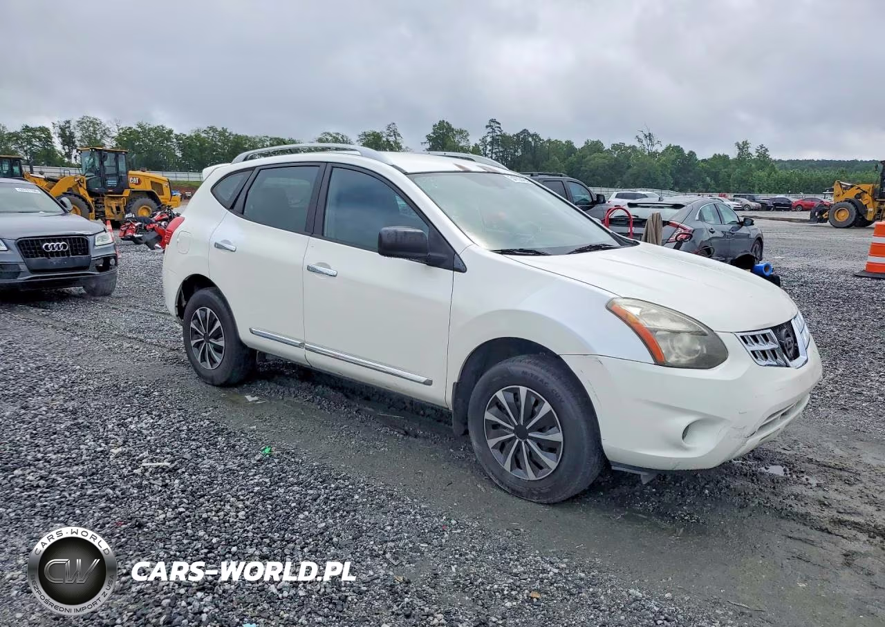 2014 Nissan Rogue Select S VIN:JN8AS5MT8EW621639 - 4