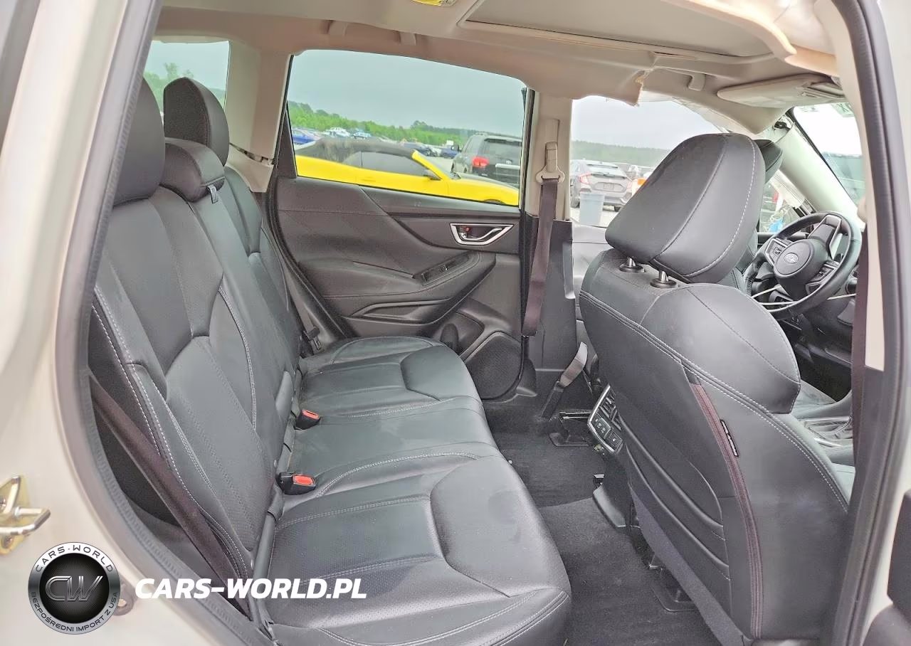 2020 Subaru Forester Touring VIN:JF2SKAXC5LH464160 - 10