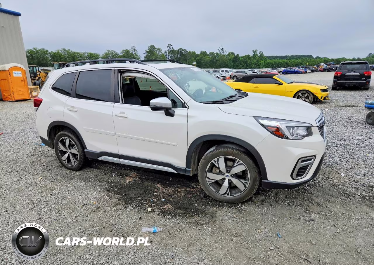 2020 Subaru Forester Touring VIN:JF2SKAXC5LH464160 - 4
