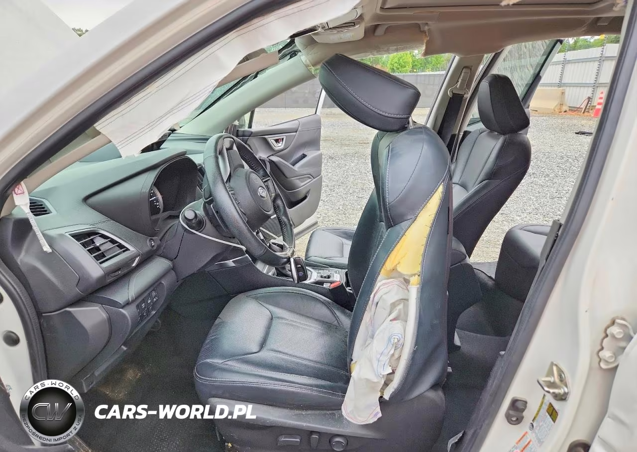 2020 Subaru Forester Touring VIN:JF2SKAXC5LH464160 - 7