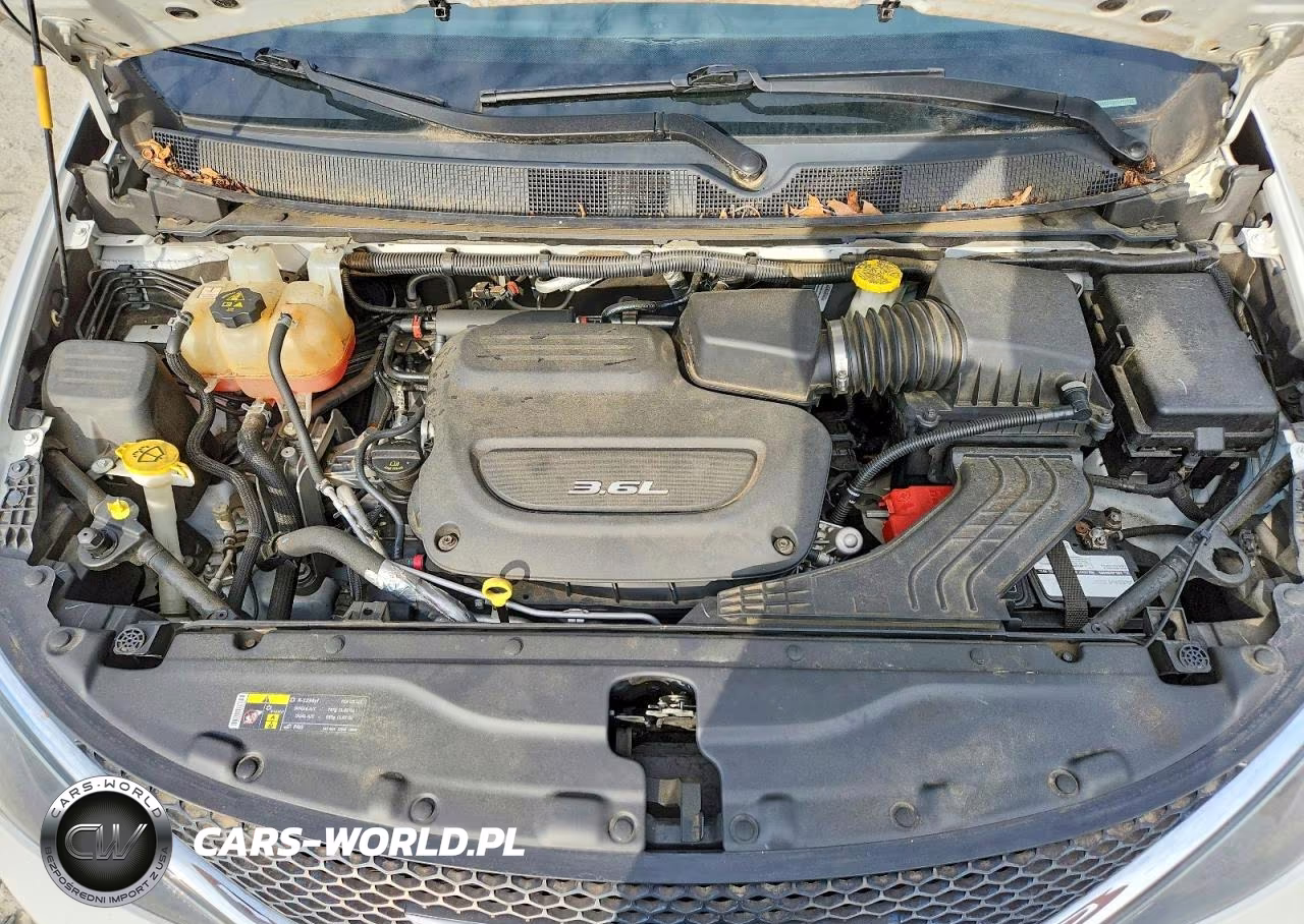2017 Chrysler Pacifica Touring VIN:2C4RC1DG9HR531680 - 12