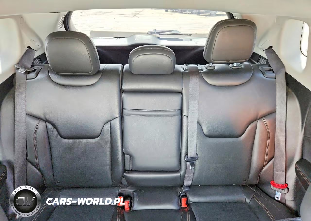 2019 Jeep Compass Limited VIN:3C4NJDCB0KT854208 - 10