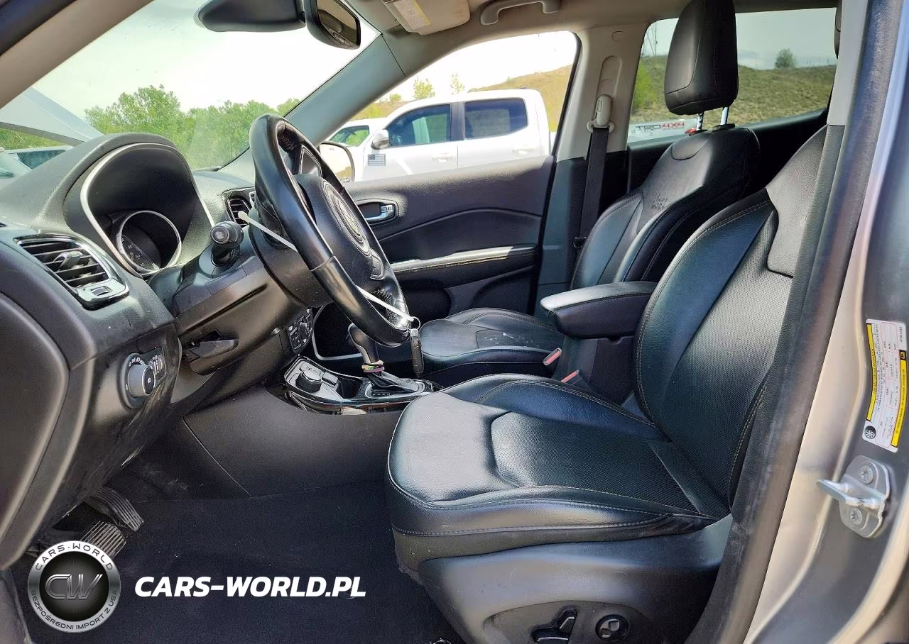 2019 Jeep Compass Limited VIN:3C4NJDCB0KT854208 - 7