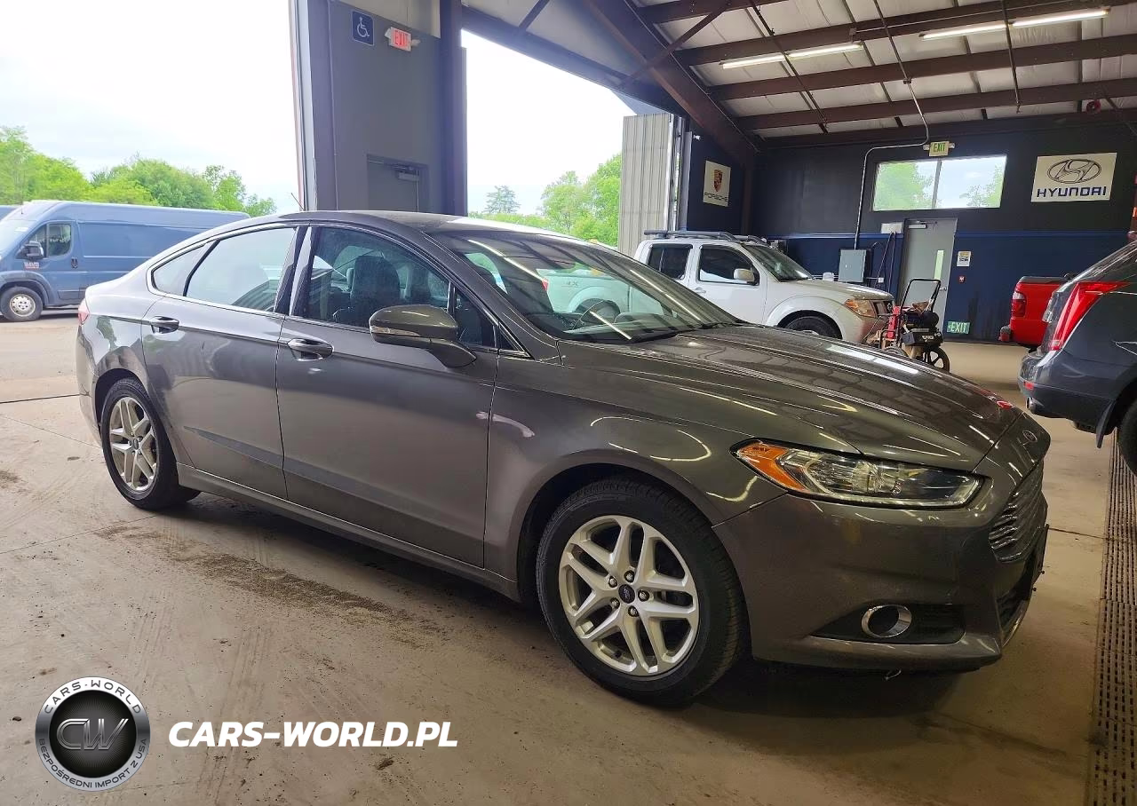 2014 Ford Fusion Se VIN:3FA6P0HD8ER130568 - 4