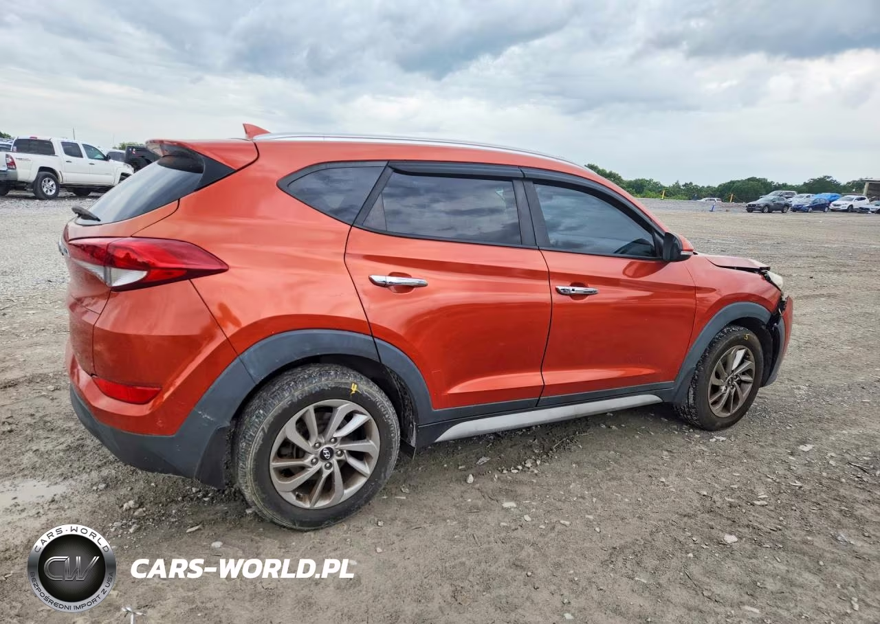 2017 Hyundai Tucson Se Plus VIN:KM8J33A42HU514138 - 3