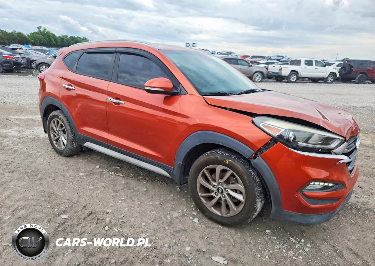 2017 Hyundai Tucson Se Plus VIN:KM8J33A42HU514138 - 4