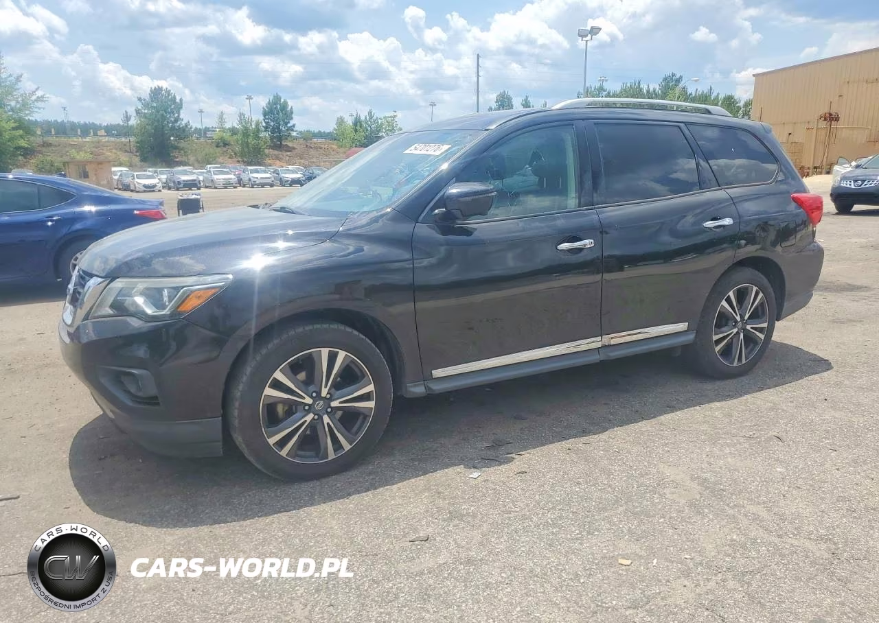 2020 Nissan Pathfinder Platinum