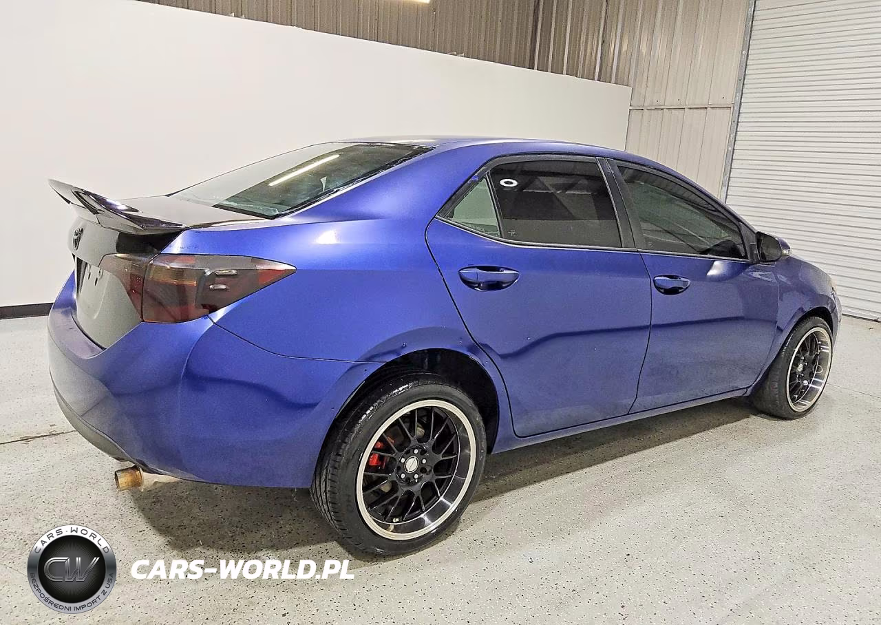 2016 Toyota Corolla S Plus VIN:5YFBURHE1GP404815 - 3