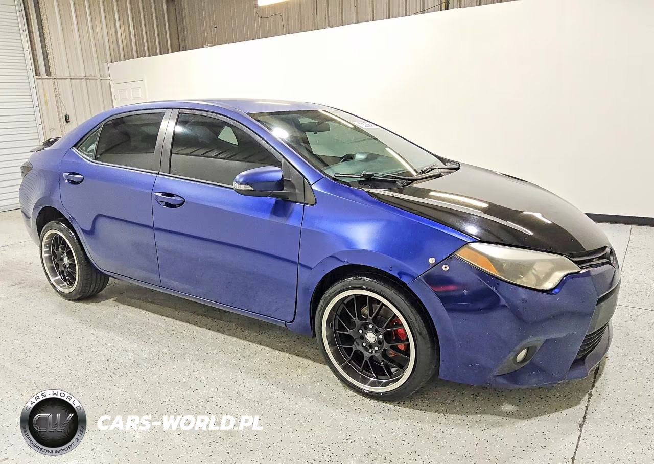 2016 Toyota Corolla S Plus VIN:5YFBURHE1GP404815 - 4
