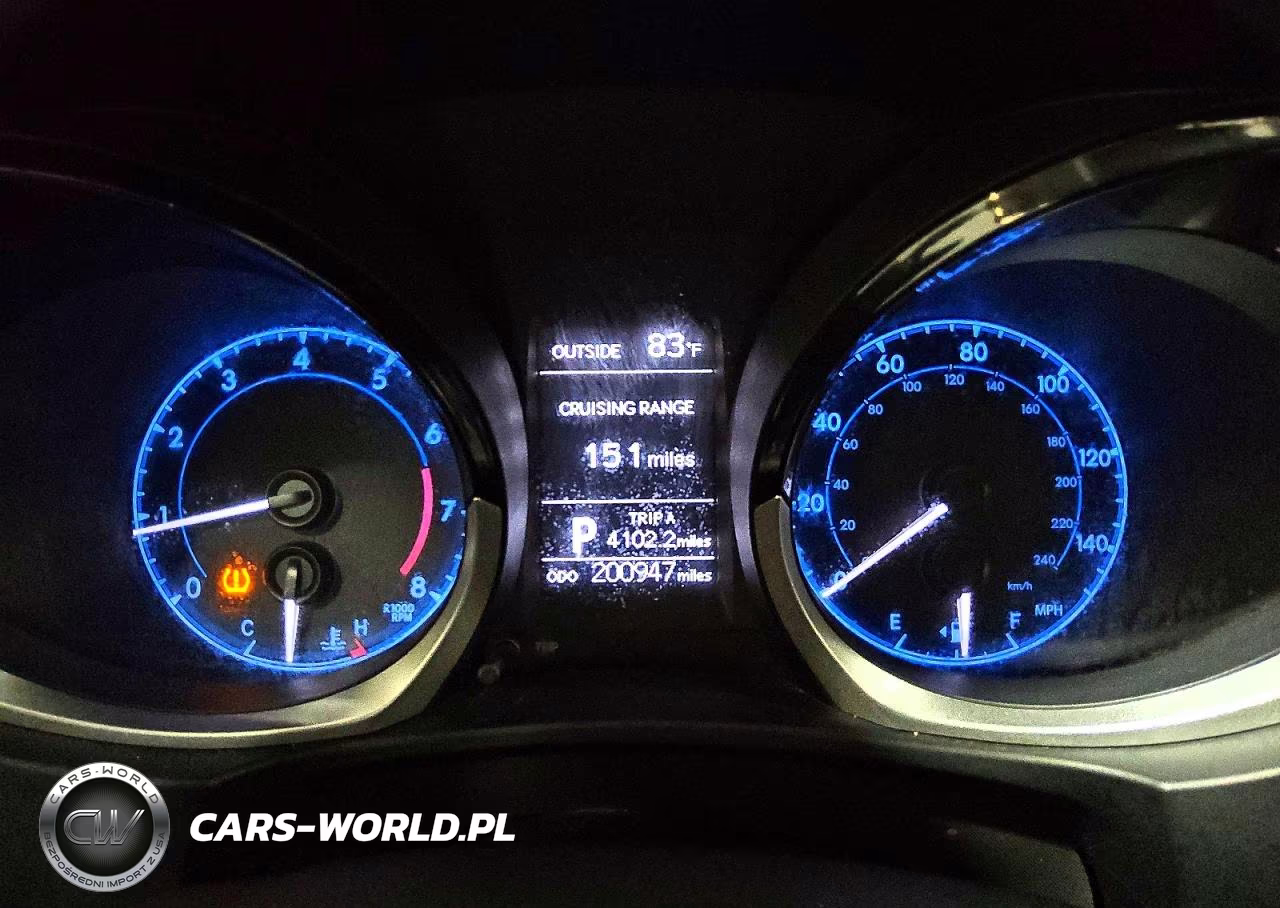 2016 Toyota Corolla S Plus VIN:5YFBURHE1GP404815 - 9
