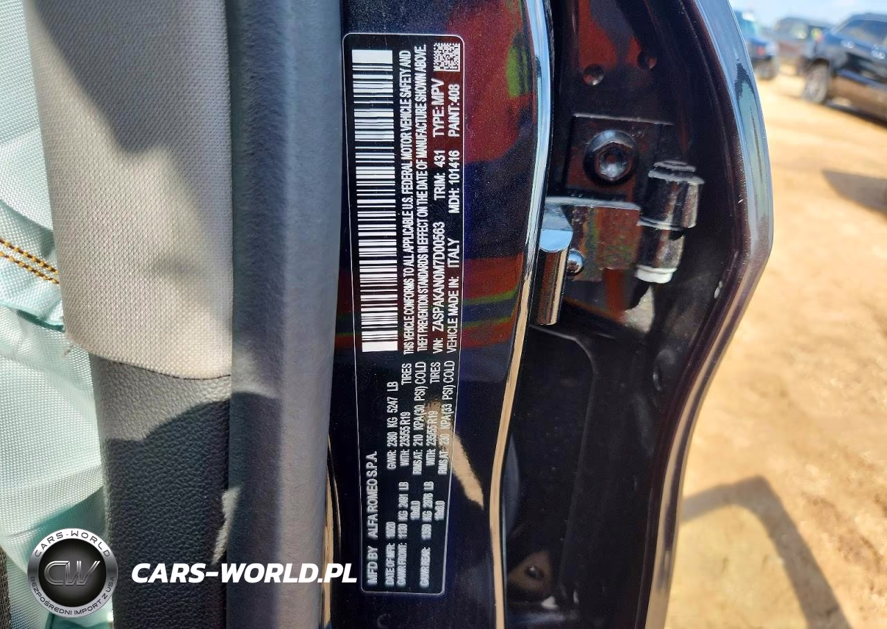 2021 Alfa Romeo Stelvio Sport VIN:ZASPAKAN0M7D00563 - 13
