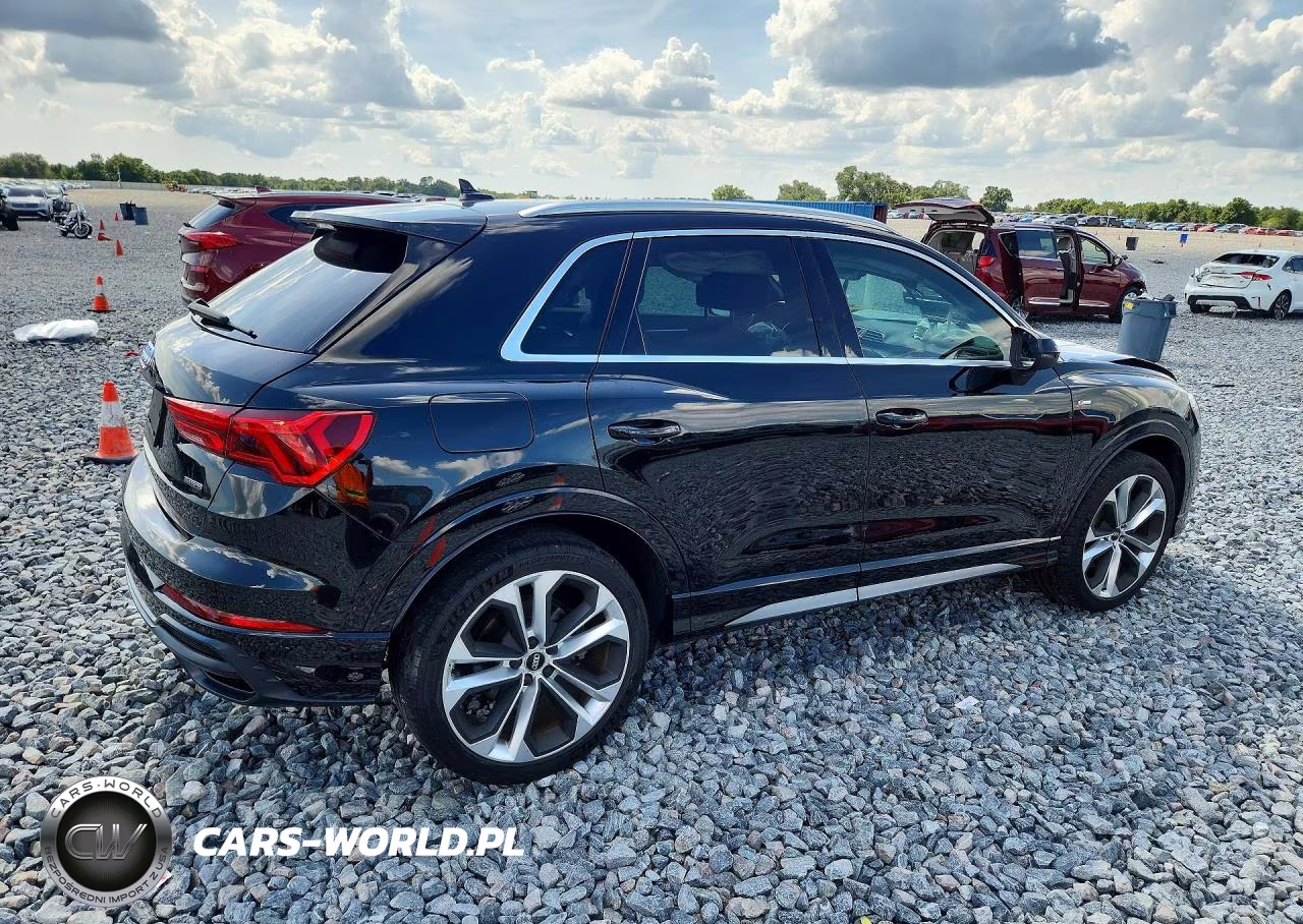 2020 Audi Q3 Premium Plus S-Line VIN:WA1EECF33L1088478 - 3