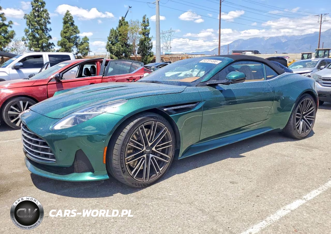 2025 Aston Martin Db12 – zdjęcie 1 z 13