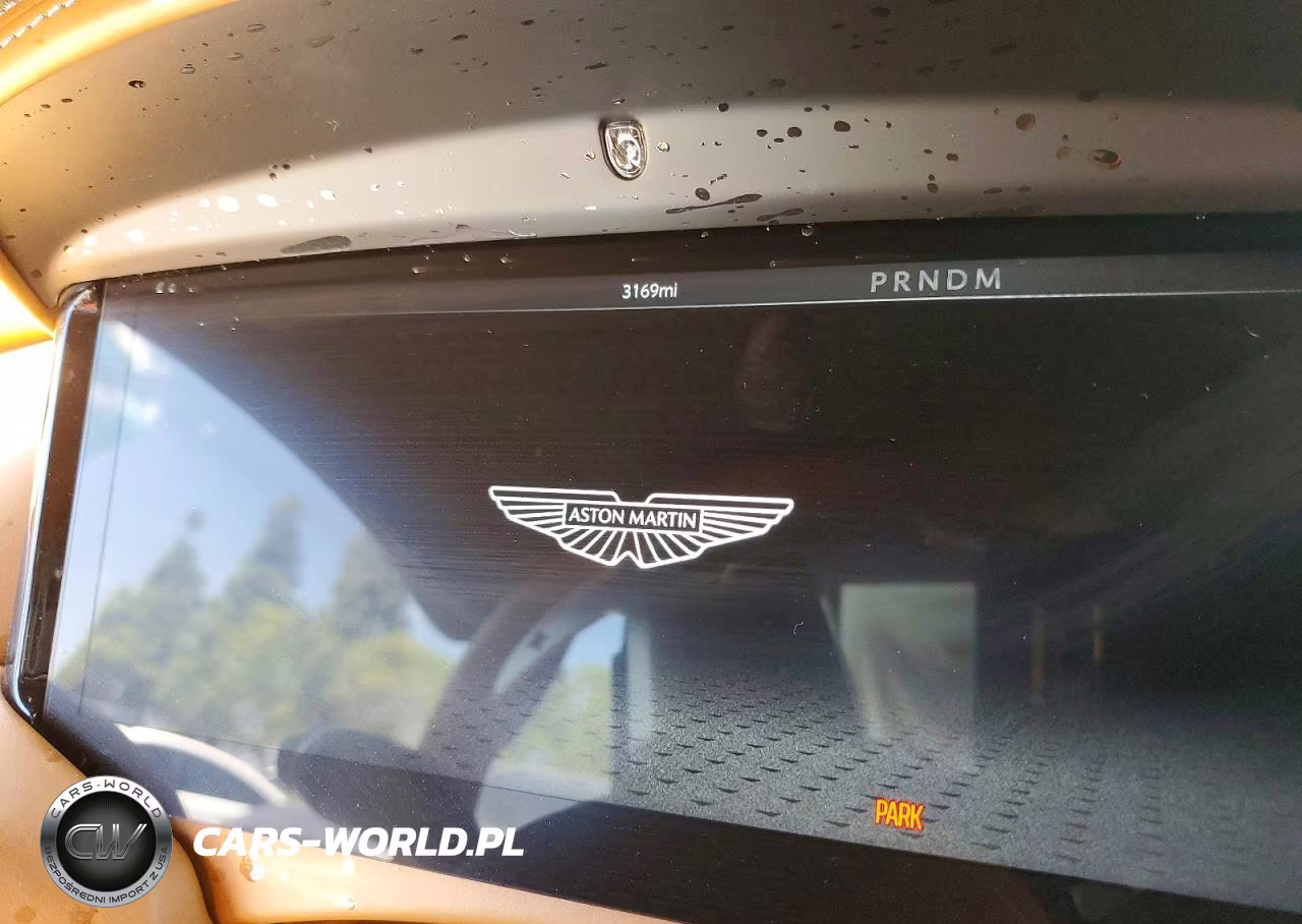 2025 Aston Martin Db12 VIN:SCFRMFGW7SGM15661 - 9