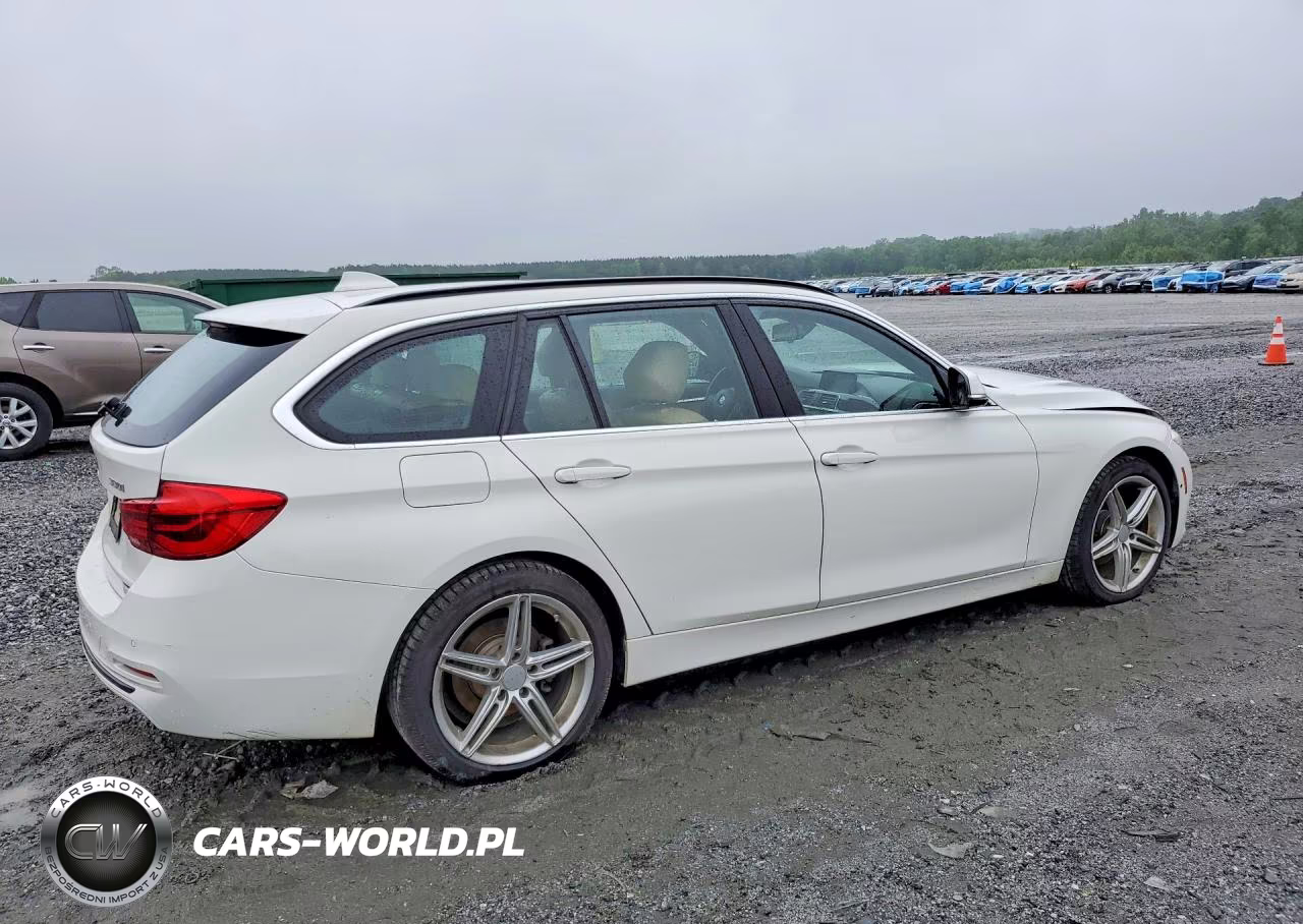 2017 BMW 330 Xi VIN:WBA8K3C38HA023176 - 3