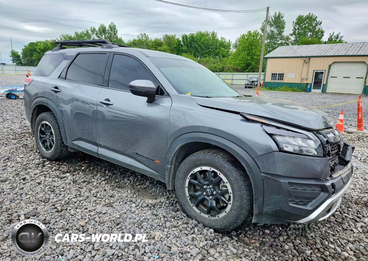 2025 Nissan Pathfinder Rock Creek VIN:5N1DR3BD0SC258749 - 4