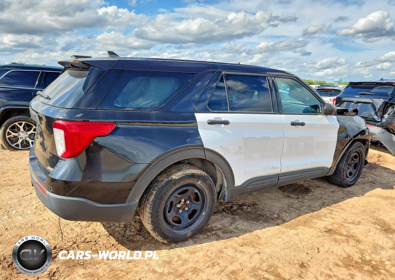 2022 Ford Explorer Police Interceptor VIN:1FM5K8AB4NGA48741 - 3
