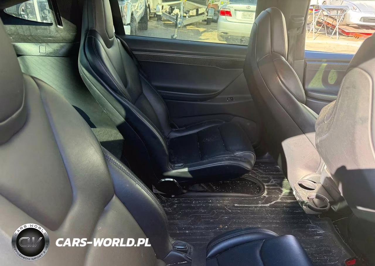 2018 Tesla Model X VIN:5YJXCBE2XJF103330 - 6