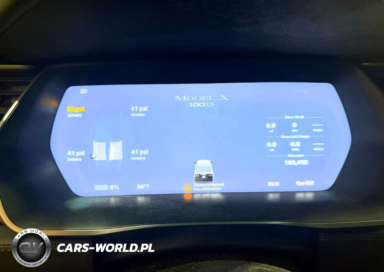 2018 Tesla Model X VIN:5YJXCBE2XJF103330 - 8