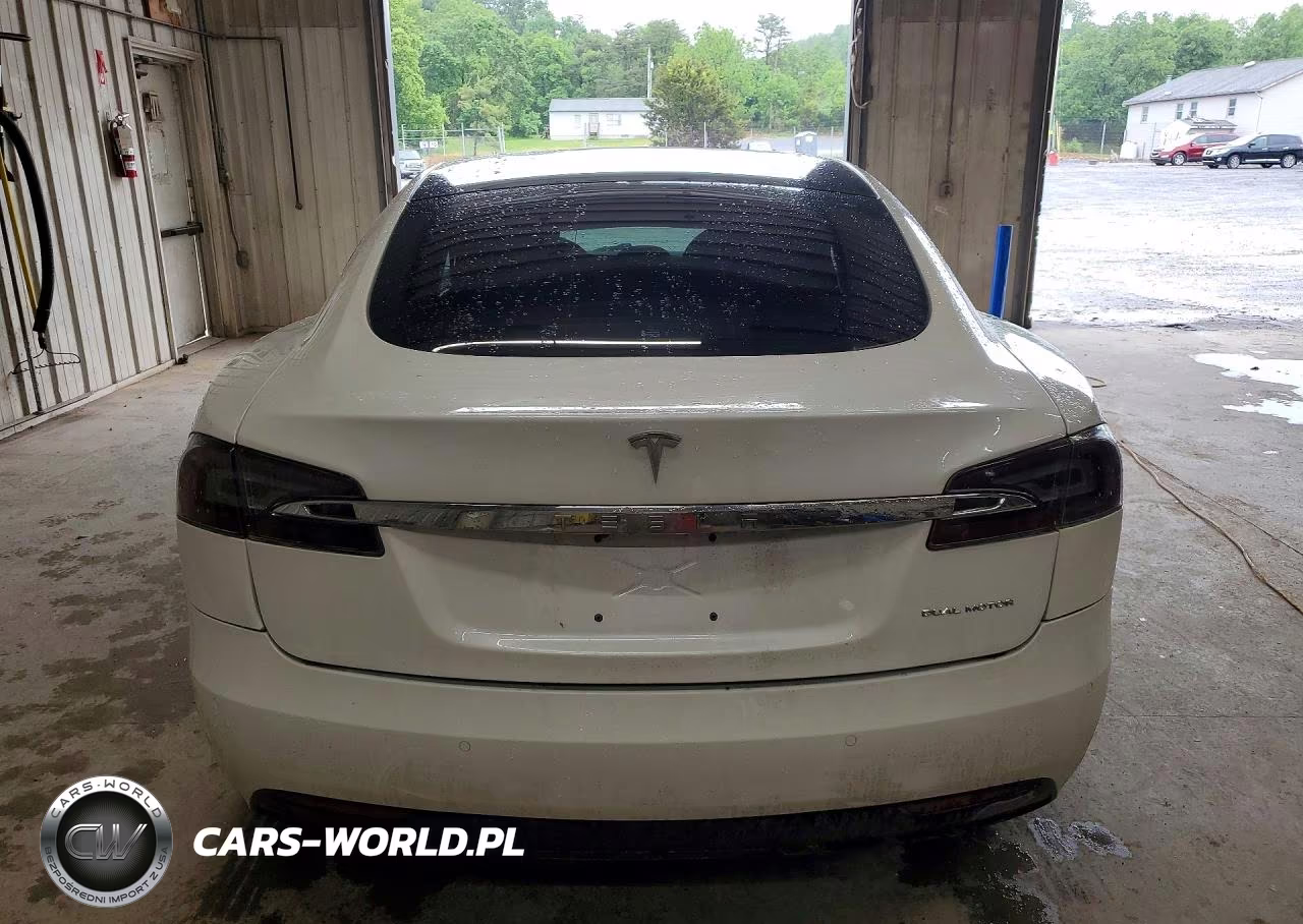 2020 Tesla Model S VIN:5YJSA1E26LF366296 - 6