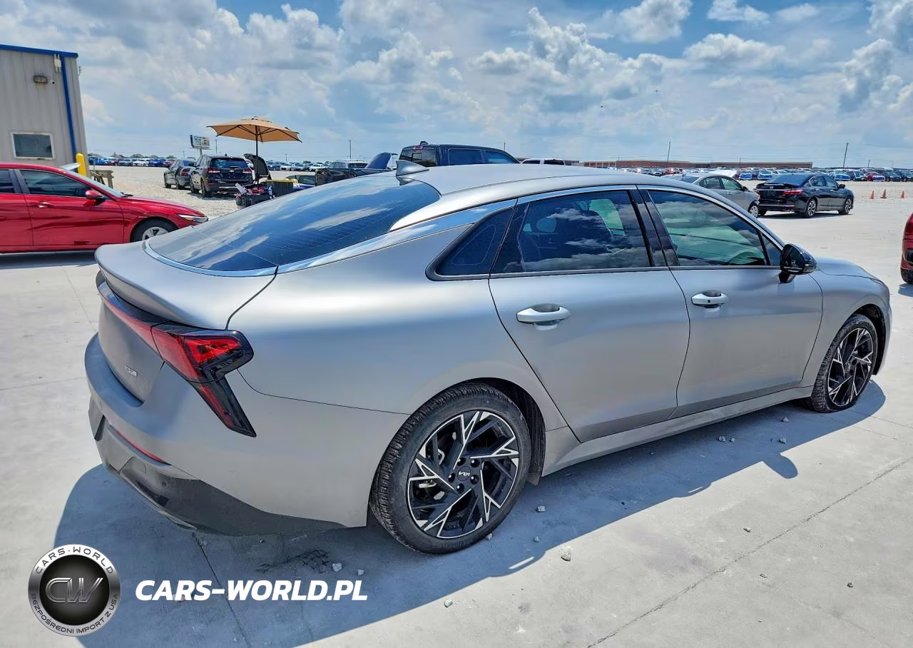 2026 Kia K5 Gt Line VIN:KNAG64J70T5403450 - 3