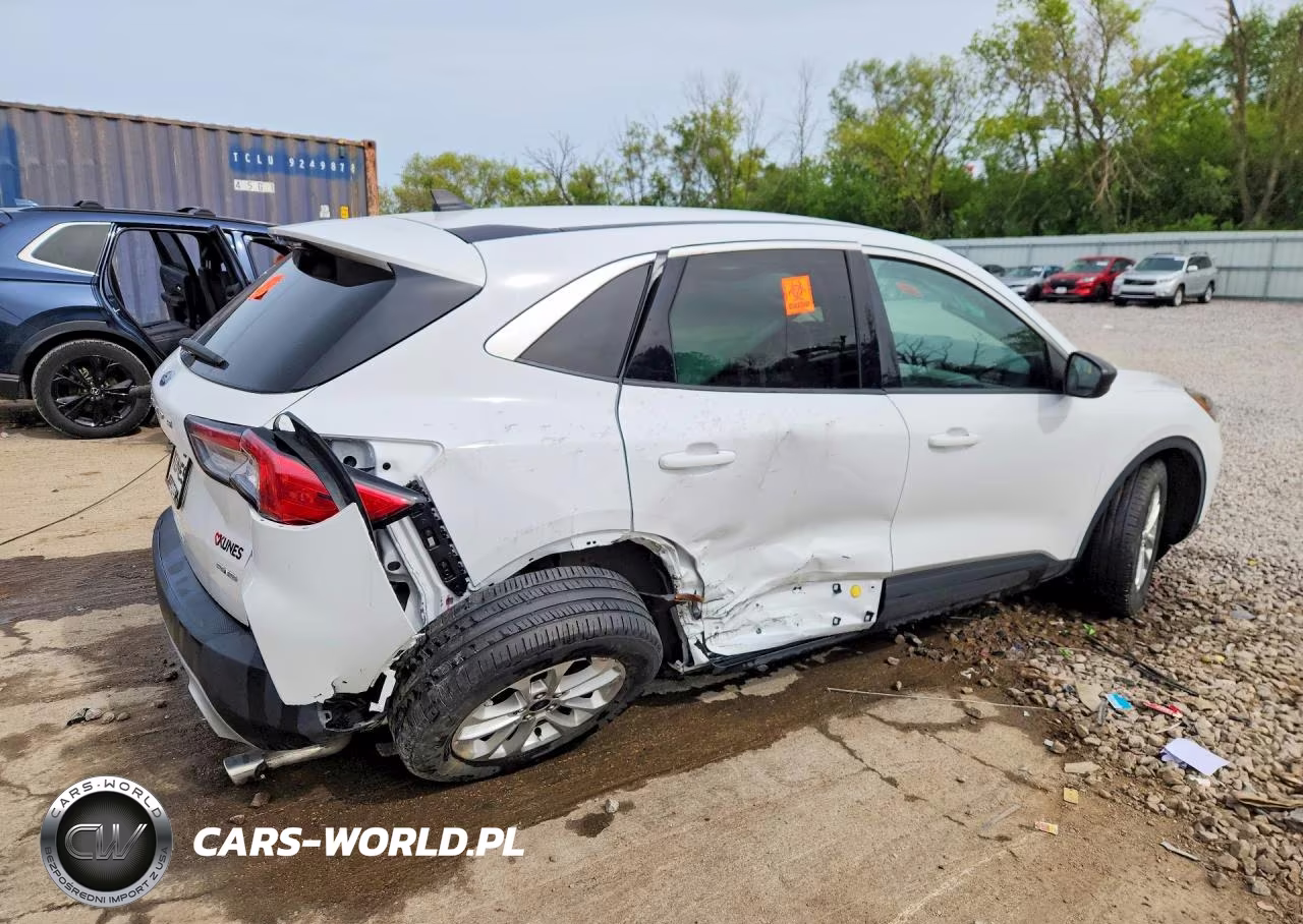2022 Ford Escape Se VIN:1FMCU9G61NUA70988 - 3